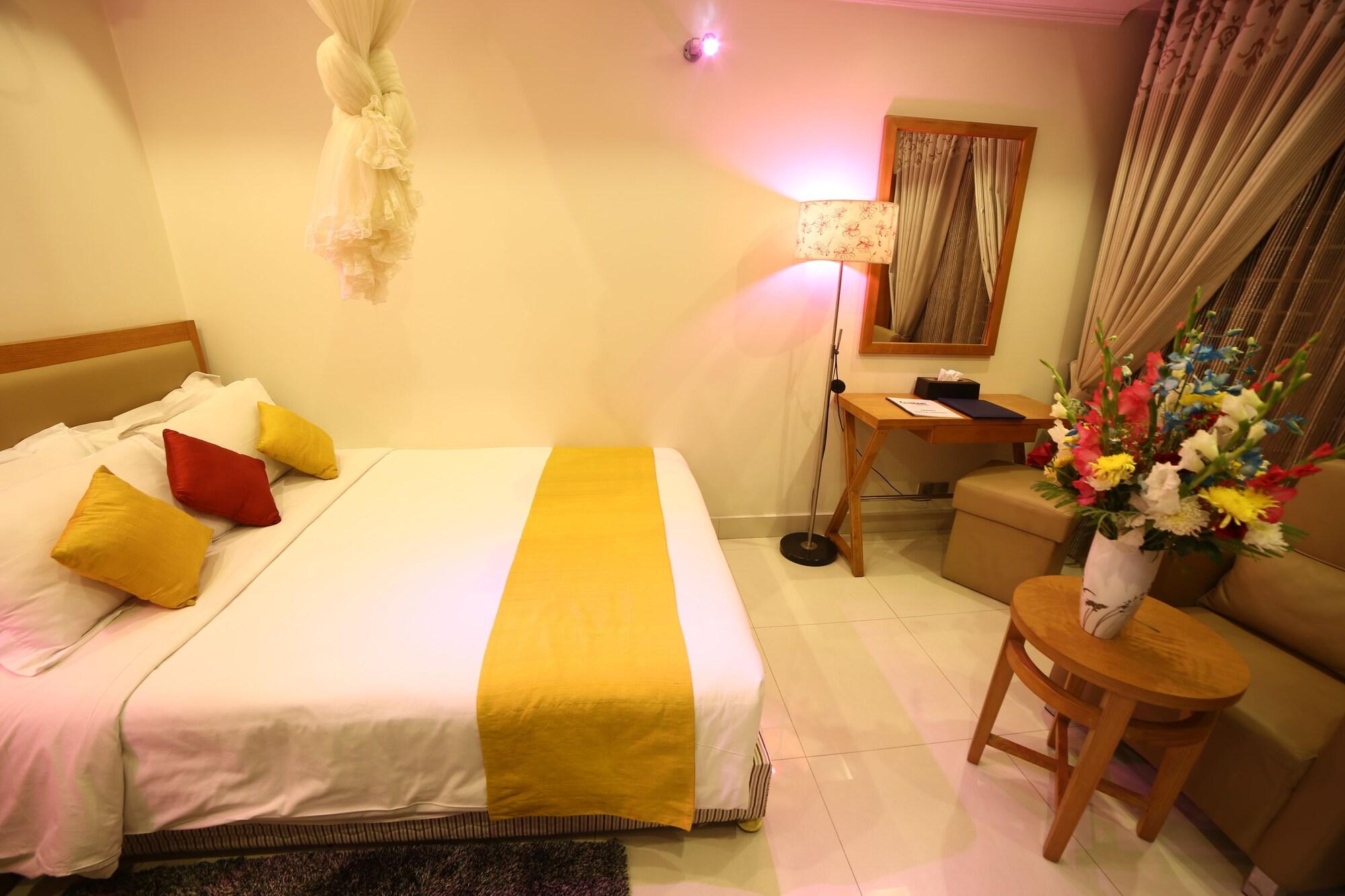 Nascent Gardenia Luxury Suites Dhaka Extérieur photo