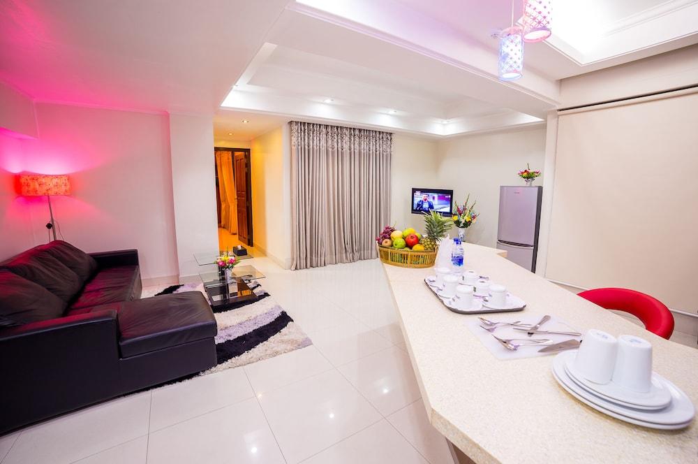 Nascent Gardenia Luxury Suites Dhaka Extérieur photo